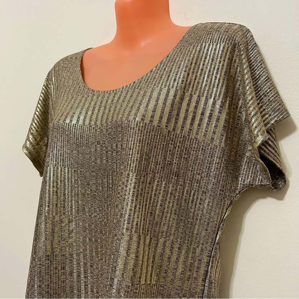 Naïf Short Sleeve Slinky Top - Picture 3 of 7